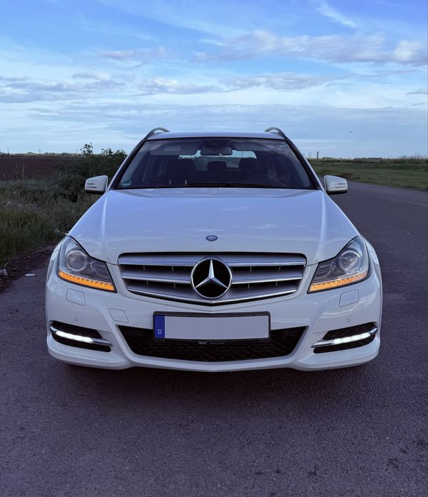 Mercedes C-Class C200 W204 // Facelift // 2012 // 232.500 km // Full LED // EURO 5 //