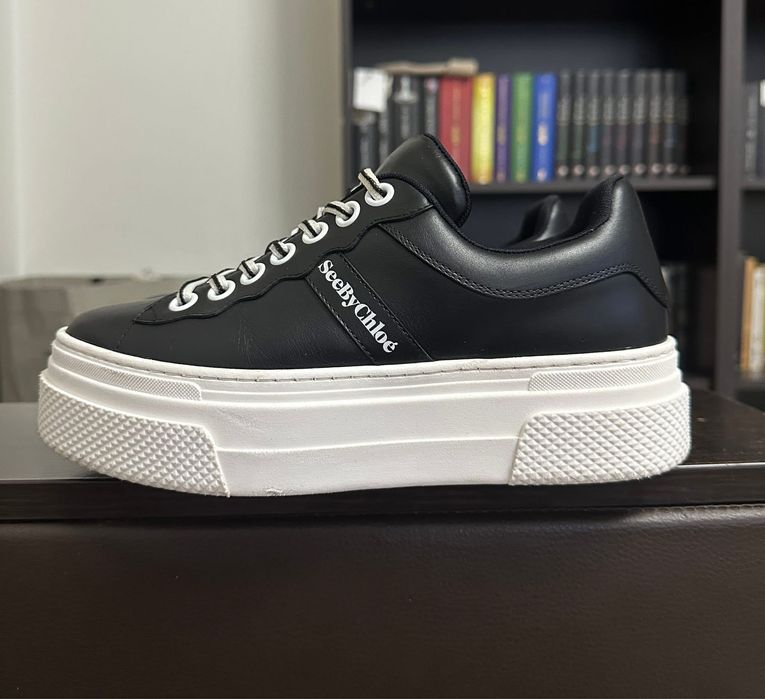 See by chloe in stare impecabilă după cum se poate vedea