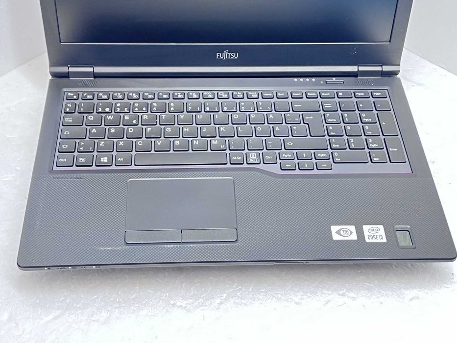 Реновиран лаптоп Fujitsu LIFEBOOK E5510 15.6 i3-10110U 8GB 260GB