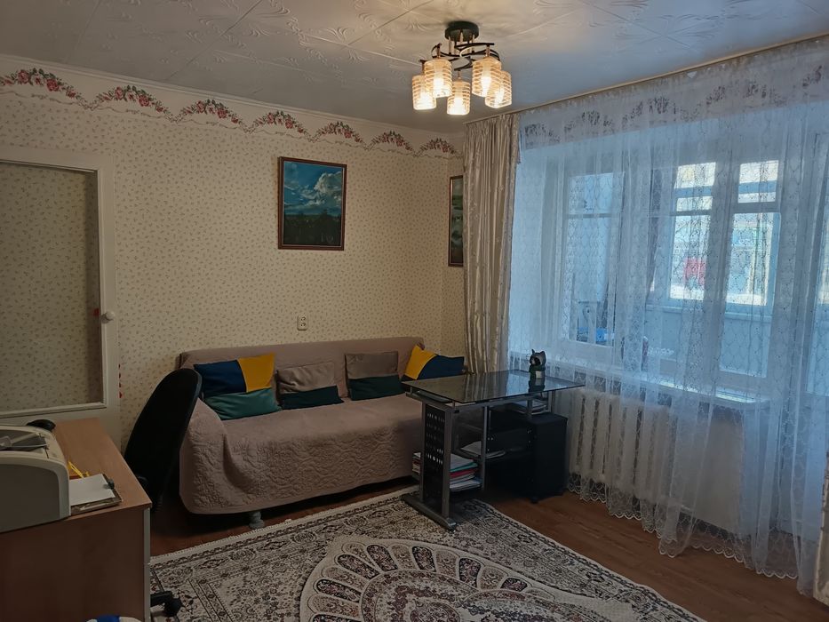 Продам квартиру в п.Топар