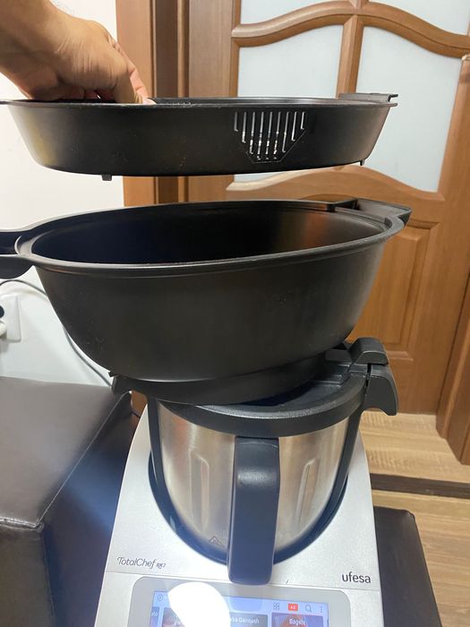 Robot de Bucătărie Ufesa TotalChef RK7, WiFi, 30 Funcții, 4.5L