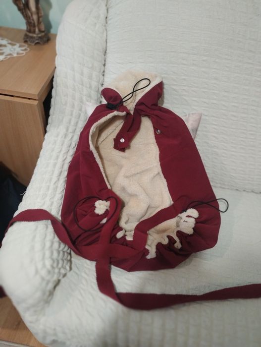 Vând marsupiu bebe Isara