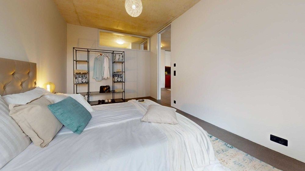 Дава се под наем Двустаен апартамент в София, Център - 55 кв.м за 423.3 € - Снимка #1