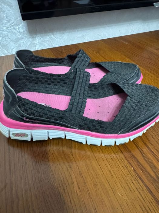 Спортиная обувь Skechers