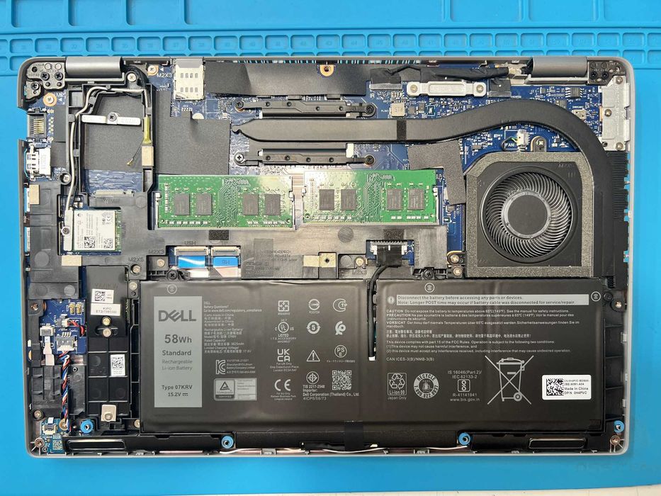 Реновиран лаптоп Dell Latitude 5430 Touch i7-1265U 32GB 510GB гаранция