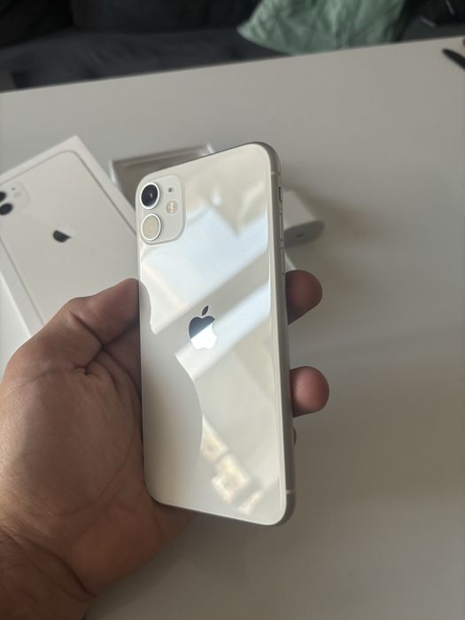 iPhone 11 64 GB, White
