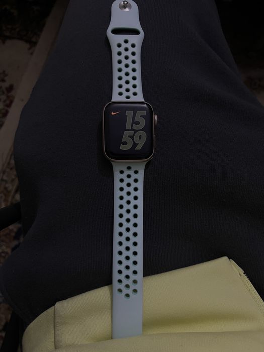 Apple watch in stare buna
