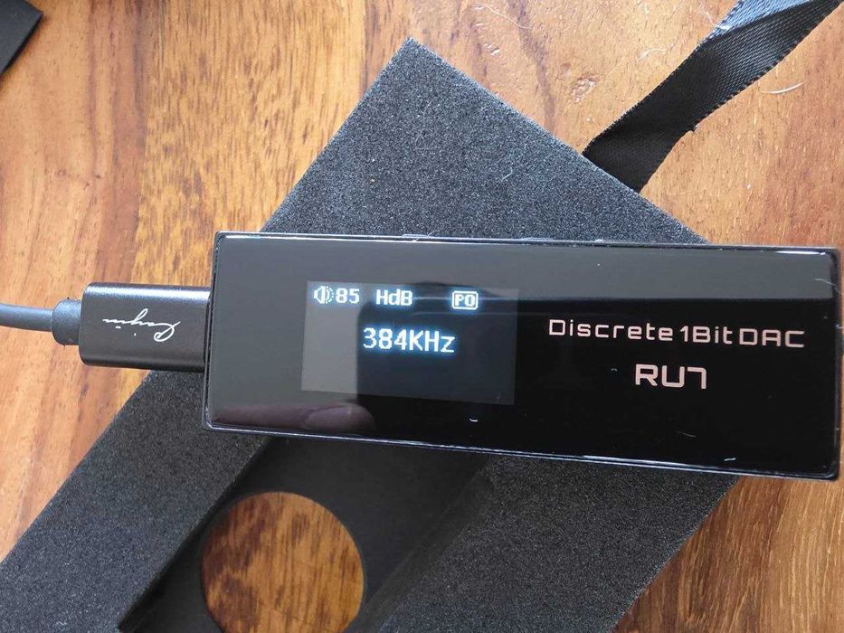 CAYIN RU7 discrete 1-Bit portable usb DAC