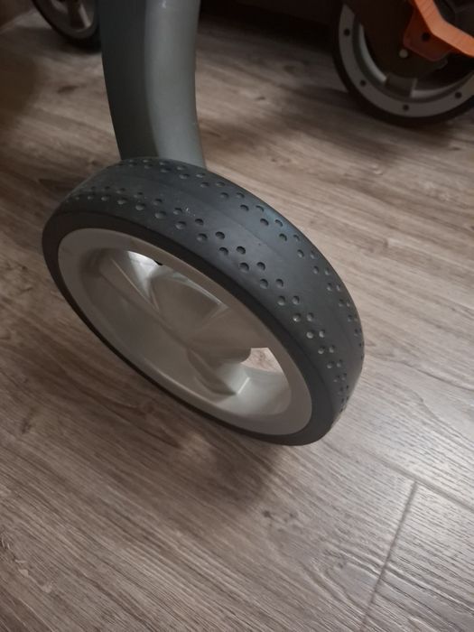 Продаётся каляска Стокки оригинал