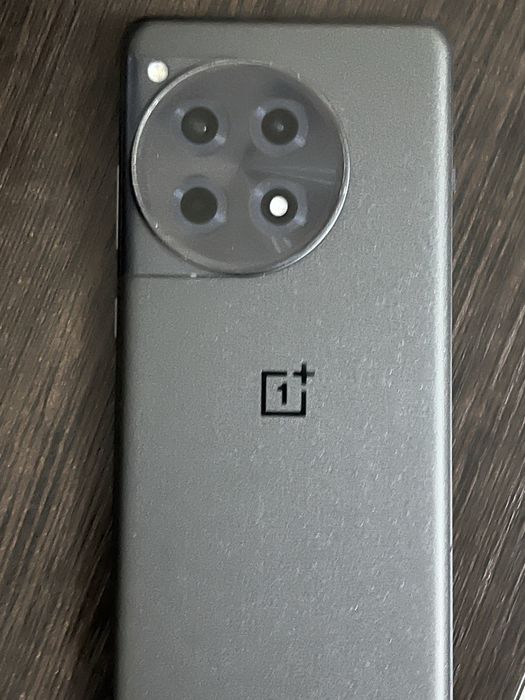 ONEPLUS 12R 256gb флагман