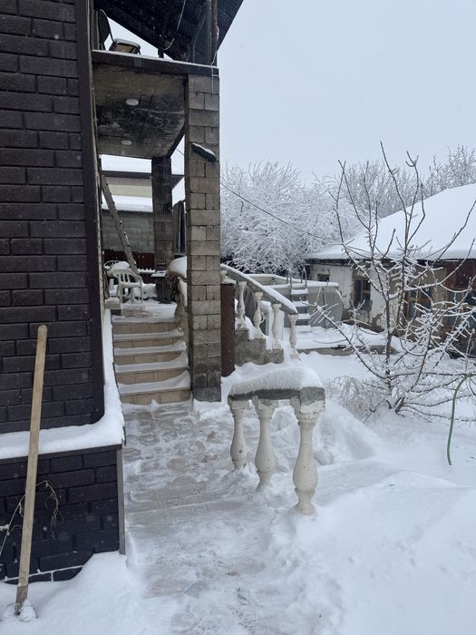 Продам 2 этажный дом