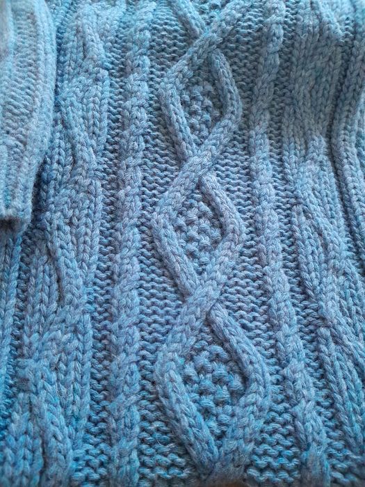 Шарф, шапка. Armani Jean's.