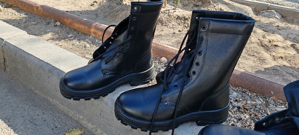 Берцый новый 2 шт