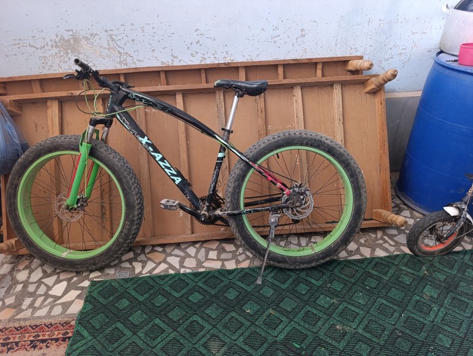 Velik satiladi 700.000