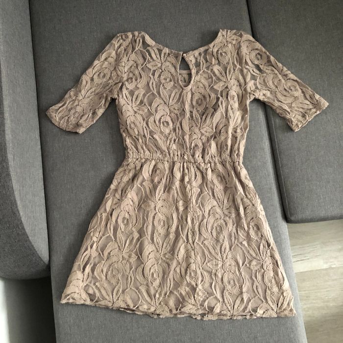 Бежова рокля/ туника