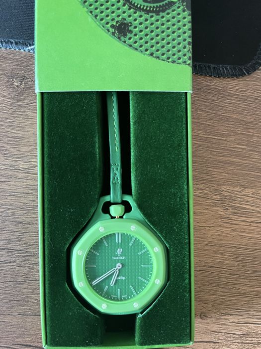 APxSwatch Collab