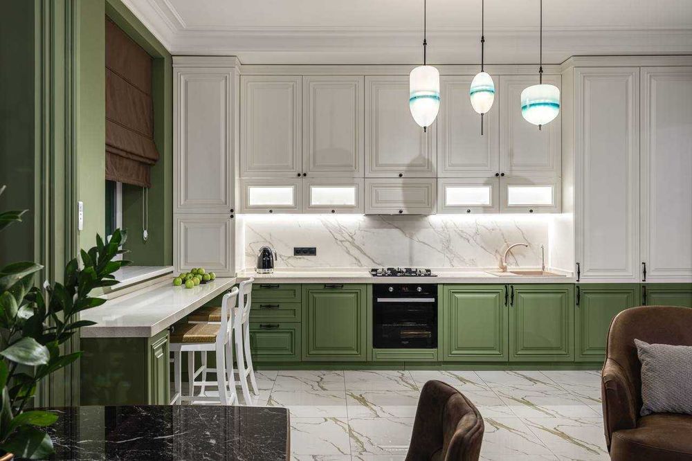 Аренда (Жк Казахстан) 3-комнат 125м² Ор-р Ц-6 - метро Минор