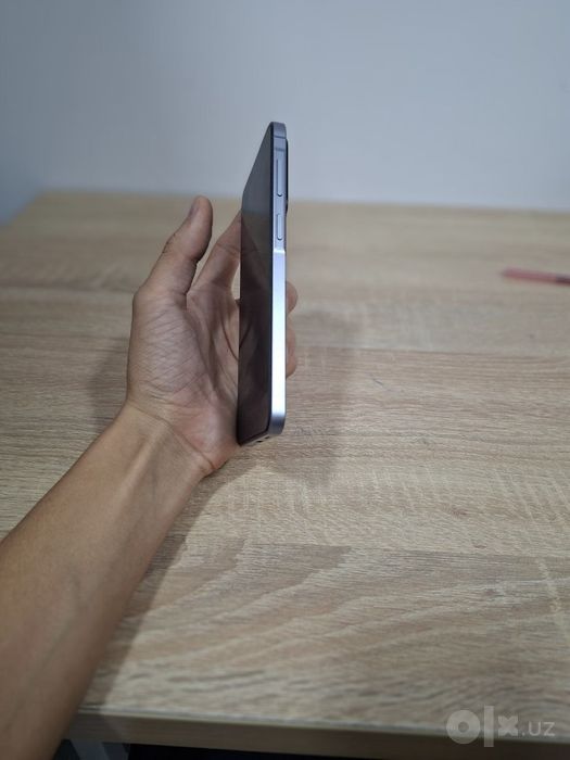 Samsung A57 5G .