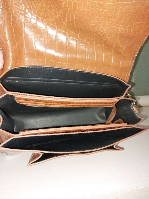 Женская сумка классика