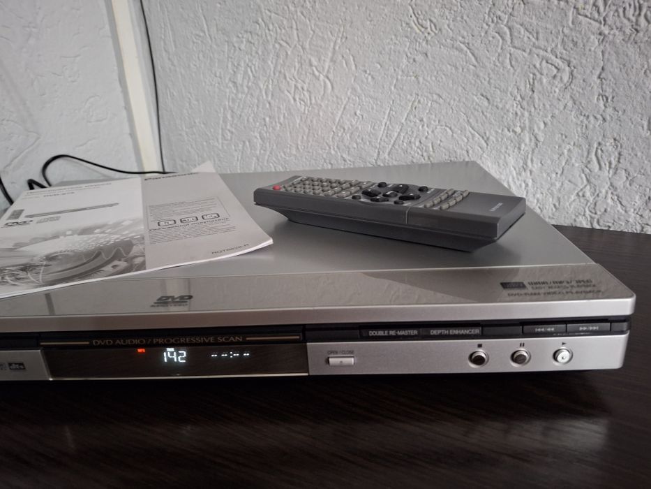 Продам DVD/CD Player Panasonic DVD-S75