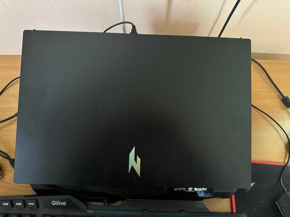 Acer Nitro v15 gaming leptop