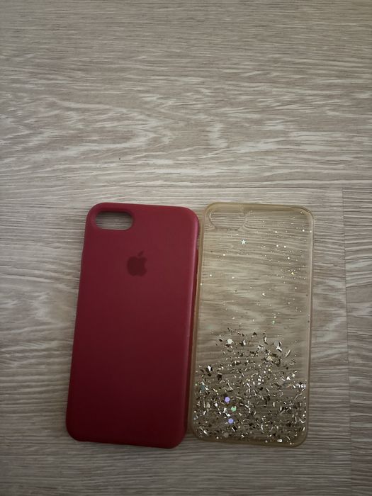 Продавам калъфи за айфон Se 2020