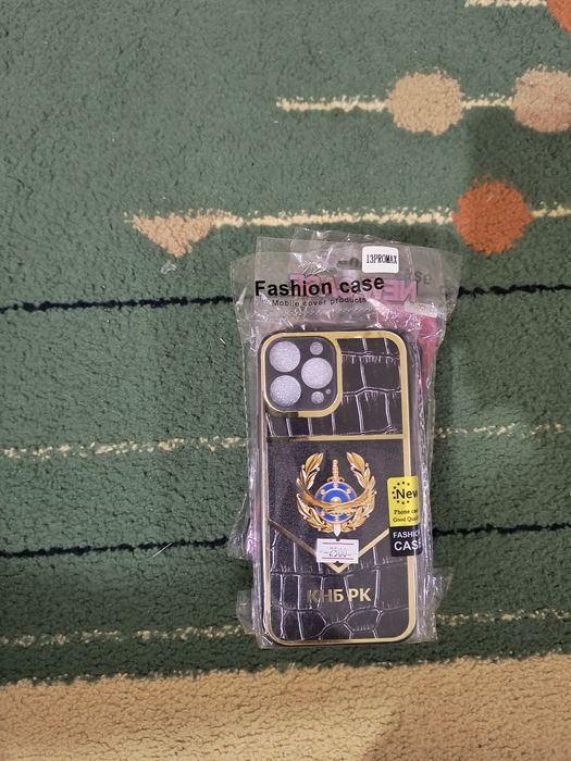 Продам чихлы для Айфона