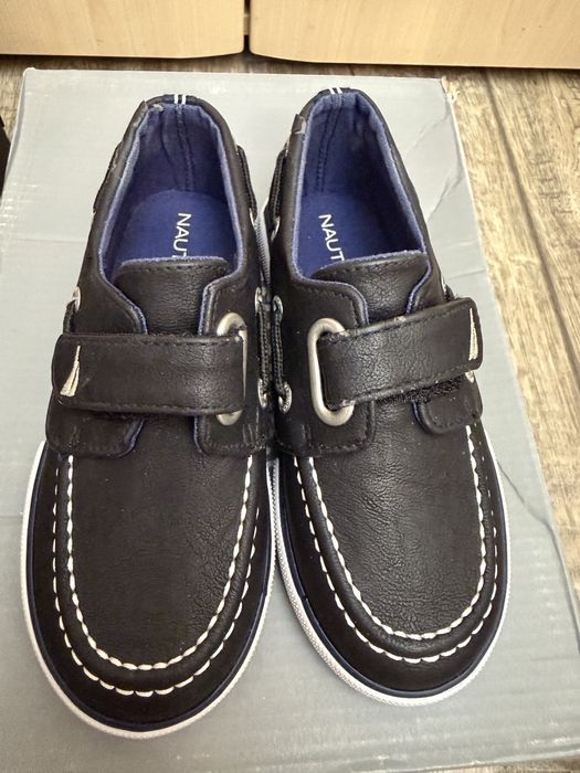 Туфли детские новые