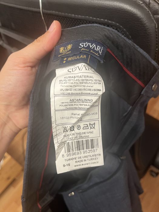 Costum Suvari purtat o singura data