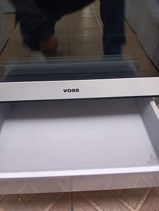 Свободно стояща печка с керамичен плот VOSS  2 години Гаранция!