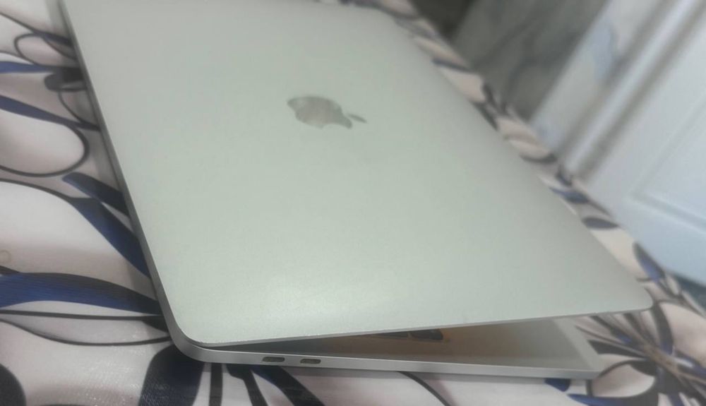Macbook pro 2020