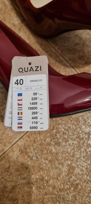 Червени лачени обувки, размер 40