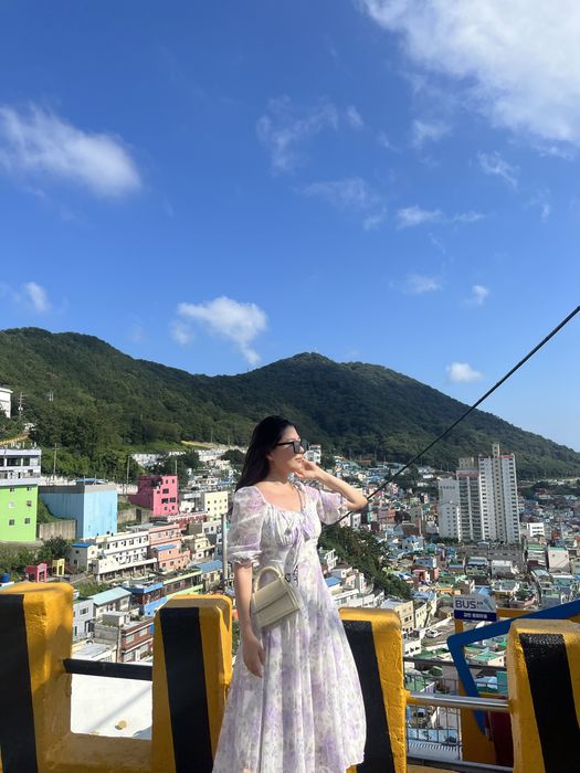 Продам красивое летнее платье из Кореи