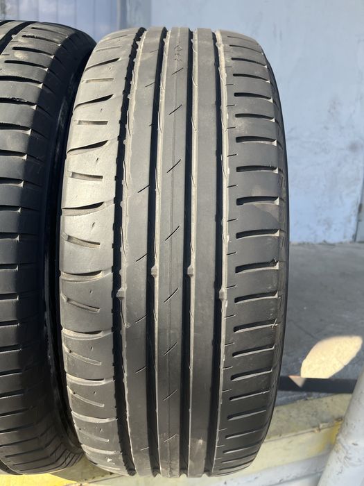 2 бр. летни гуми 215/60/16 Nokian DOT 1911 4,5/5,5 mm