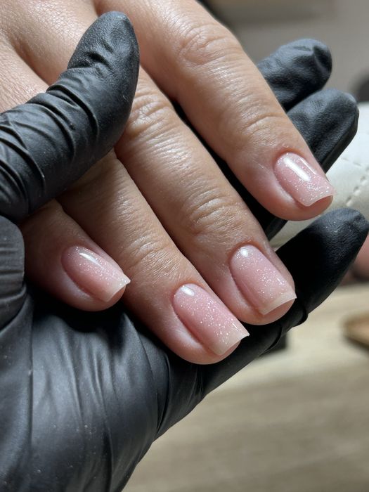 Manichiură/pedichiură