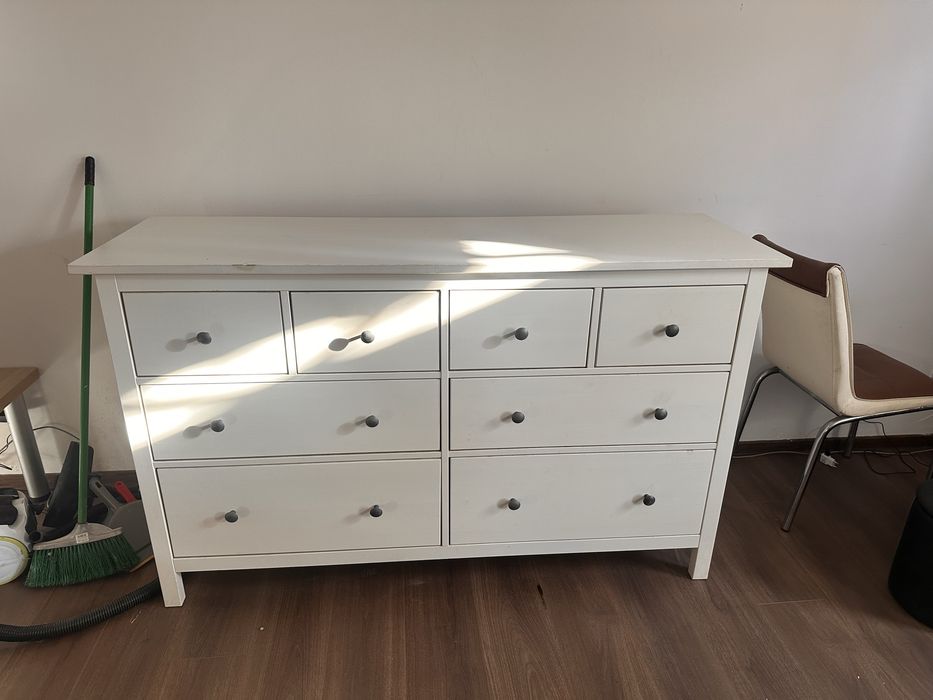 Comoda IKEA HEMNES 8 sertare