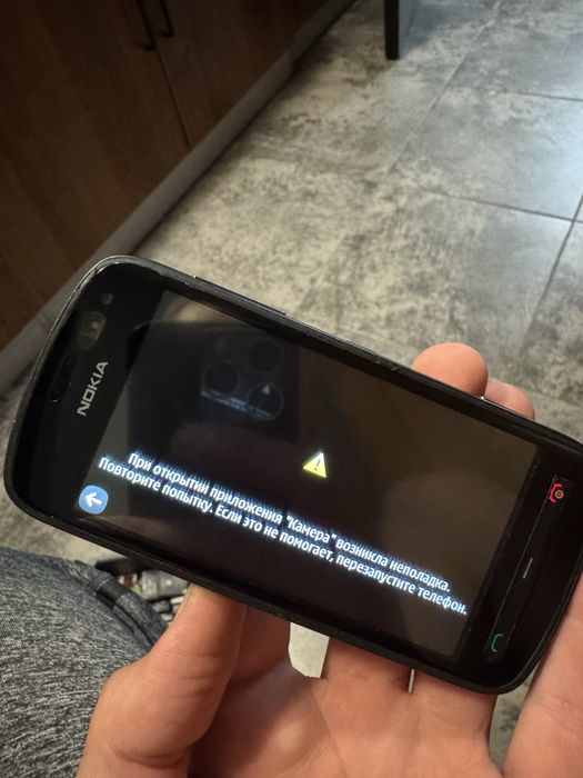 Продам Nokia 808