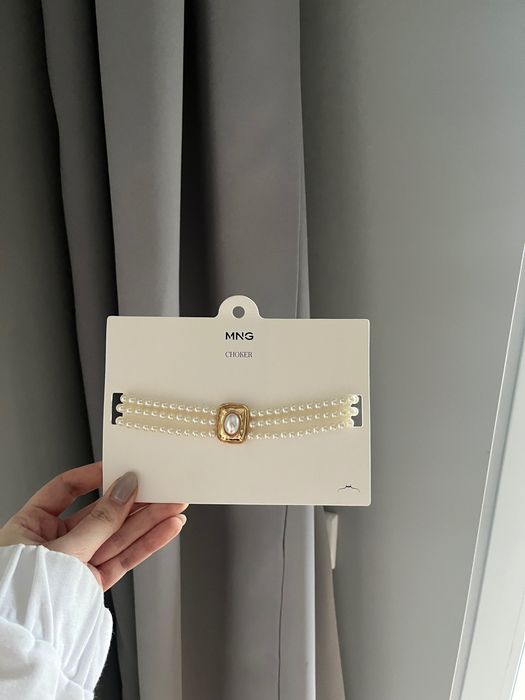 Стилно Колие от Mango