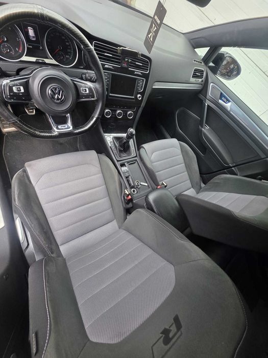 Volkswagen Golf 7 R-Line 2.0 TDI 150 CP 4Motion | 92.000 km | Unic proprietar
