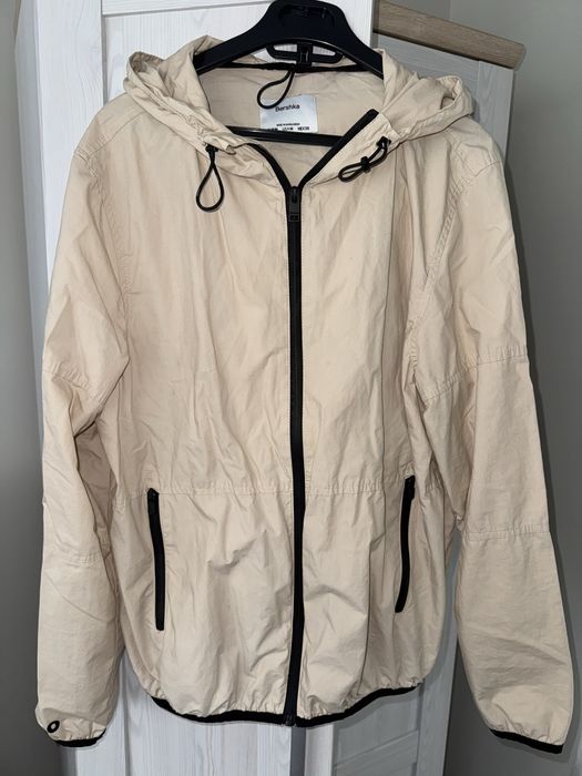 Мъжко яке BERSHKA