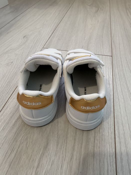 Adidas masura 27