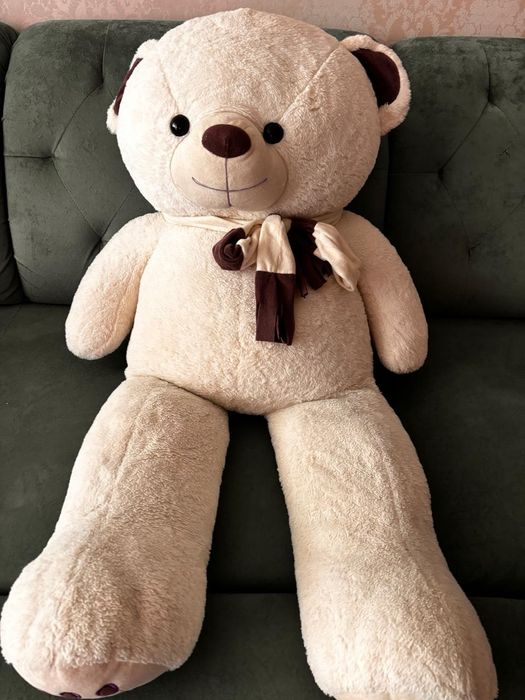 Продаются две мишки и собака