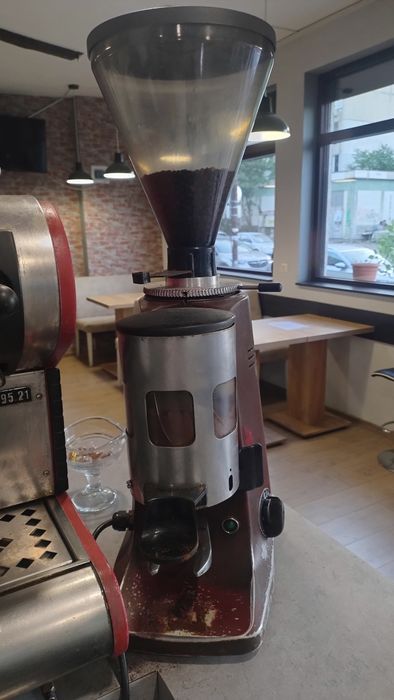 Кафемашина La San Marko с две групи