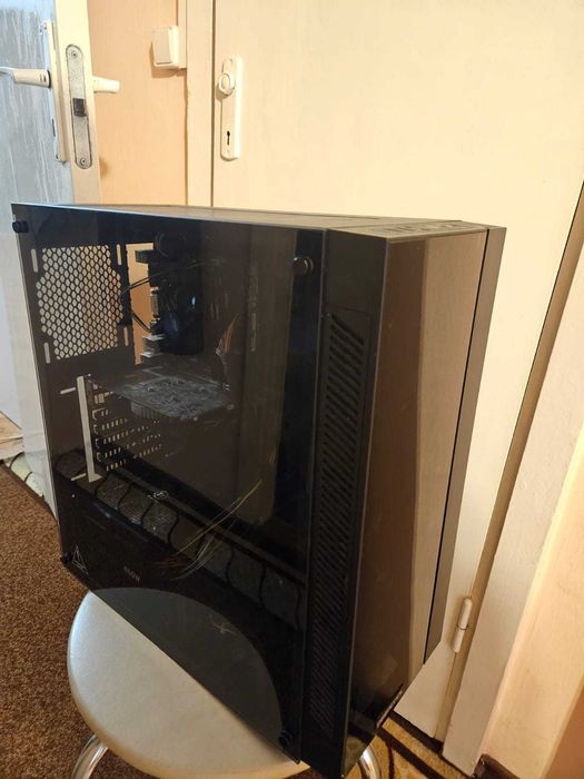 PC Desktop fără unitate de stocare