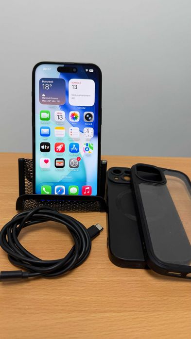 iPhone 15 Black, de 128Gb- pret fix