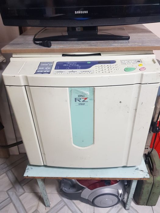 Продам ризограф RZ370EP