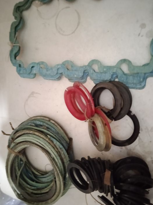 Продам запчасти на чиллер ФУУ 80