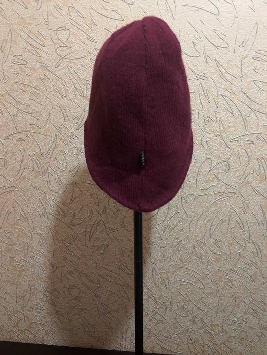 Шапки для девочек, разные (см. фото)