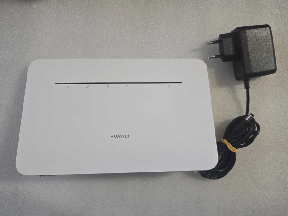 Modem / Router 4G LTE Huawei B535-232 WiFi Dual-Band Gigabit 300Mbps