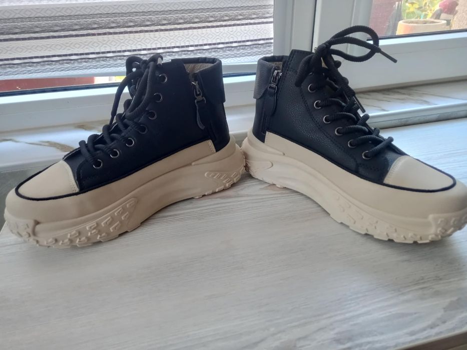 Кецове на платформа-40 номер